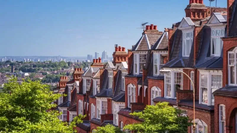 New Home Purchase Guide in the UK : Everything You Need to Know